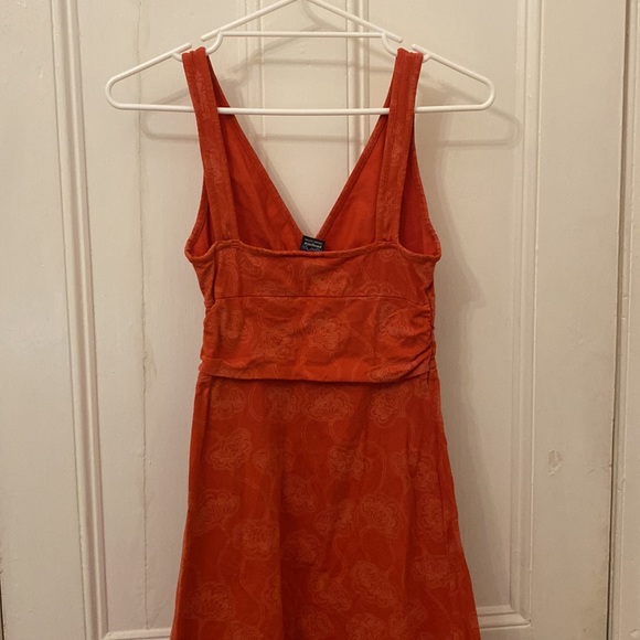 Patagonia XS dark orange patterned simple stretchy summer dress - Picture 4 of 5
